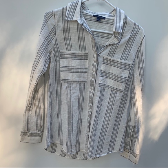 Tommy Hilfiger Stripped Long Sleeve Button Down - Picture 1 of 3